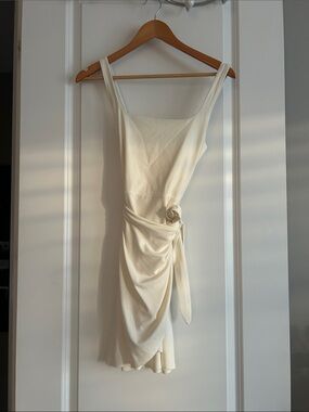 Wilfred Cream Knot-Detail Mini Dress